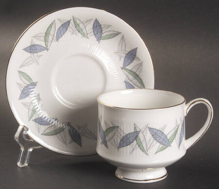 Trend Footed Cup & Saucer Set
