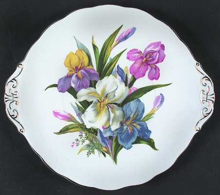 Winsome Handled Cake Plate