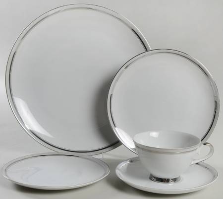 Baroness 5 Piece Place Setting