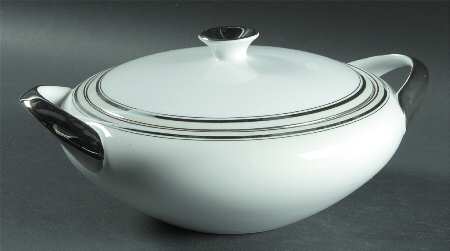 Baroness Round Covered Vegetable
