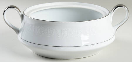 Bridal Lace Round Vegetable No Lid