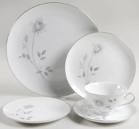 Midnight Rose 5 Piece Place Setting