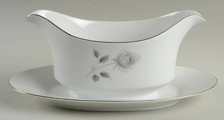 Midnight Rose Gravy Boat with Attached Underplate