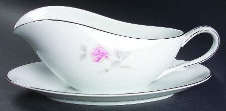 Remembrance Gravy Boat with Attached Underplate