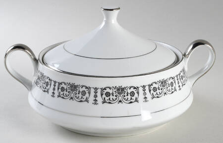 Trousseau Round Covered Vegetable