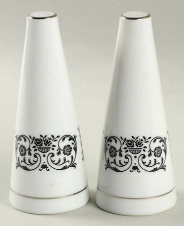 Trousseau Salt & Pepper Set