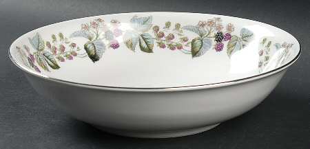 Blackberry 9" Round Vegetable Bowl
