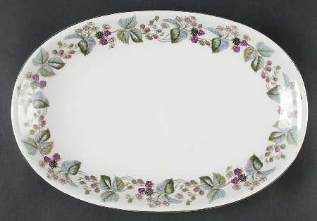 Blackberry 13" Oval Serving Platter