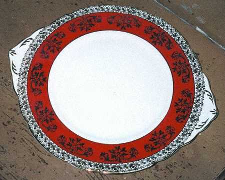 8680 Handled Cake Plate