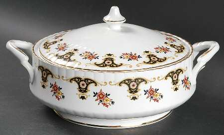 Balmoral Round Covered Vegetable