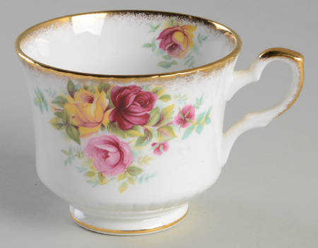 Bouquet Footed Cup