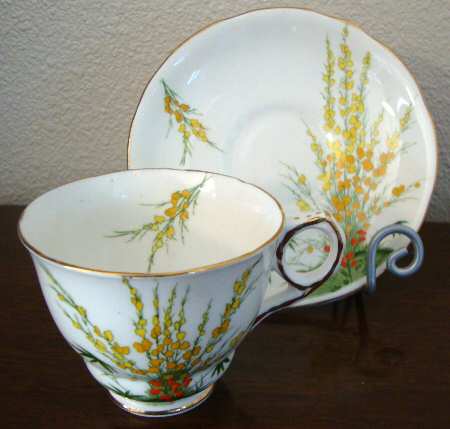Broom Footed Cup & Saucer Set