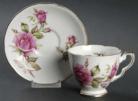 First Love (Scalloped) Footed Cup & Saucer Set