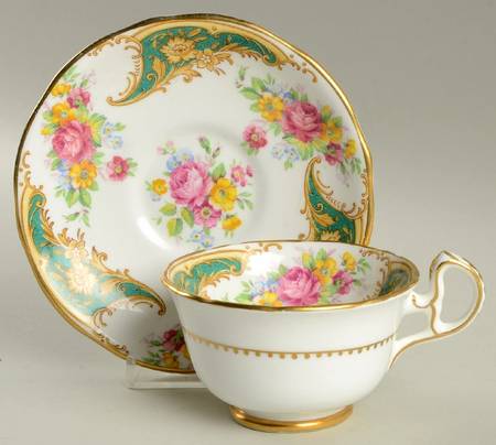 Gloria Green Footed Cup & Saucer Set