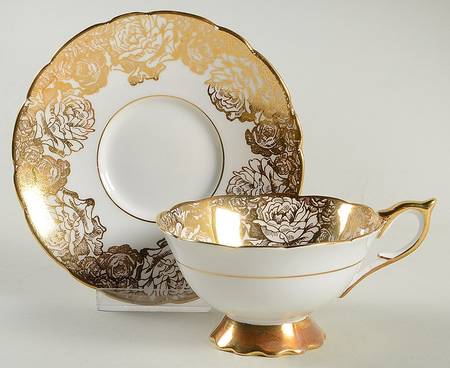 Golden Bouquet Footed Cup & Saucer Set