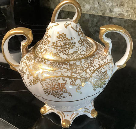 Grape Vine Sugar Bowl & Lid