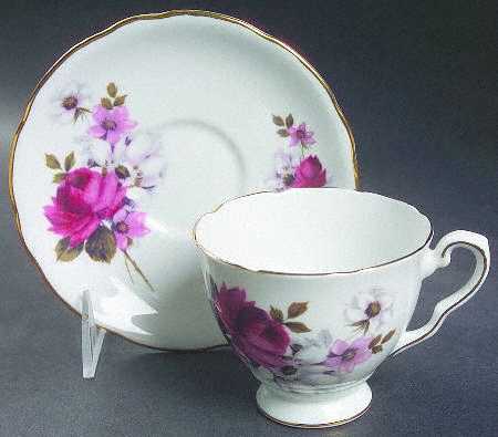 Honey Bunch Footed Cup & Saucer Set