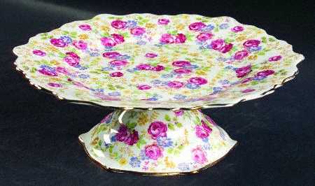 June Roses 9" Diameter Pedestal Cake Stand