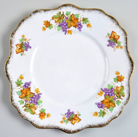 Oregon Grapes Square Luncheon Plate