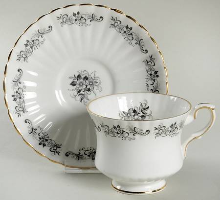 Othello Footed Cup & Saucer Set
