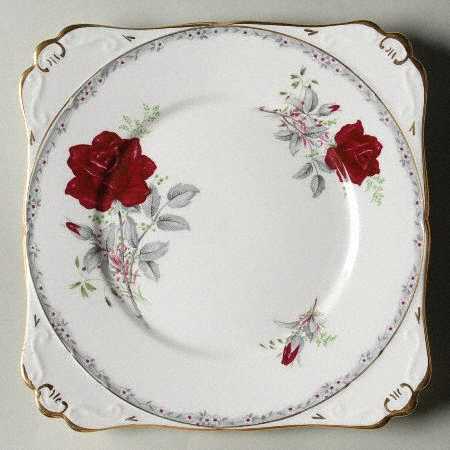 Roses To Remember (Scalloped) Square Cake Plate
