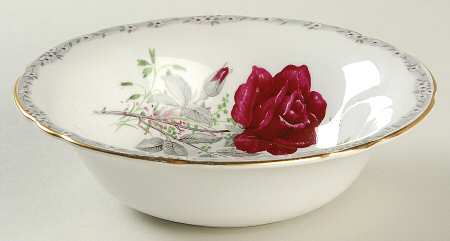 Roses To Remember (Scalloped) Rim Cereal Bowl