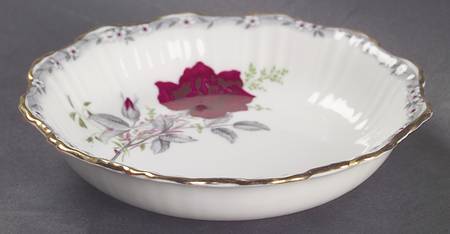 Roses To Remember (Scalloped) Fruit/Dessert (Sauce) Bowl