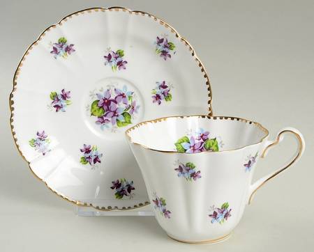 Sweet Violets (Not Embossed, Gold Drops Edge) Flat Cup & Saucer Set