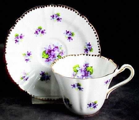 Sweet Violets (Not Embossed, Gold Drops Edge) Flat Cup & Saucer Set
