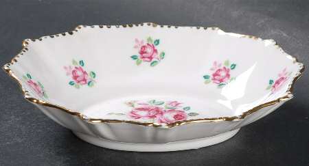 Tudor Rose 5" Oval Nut Dish