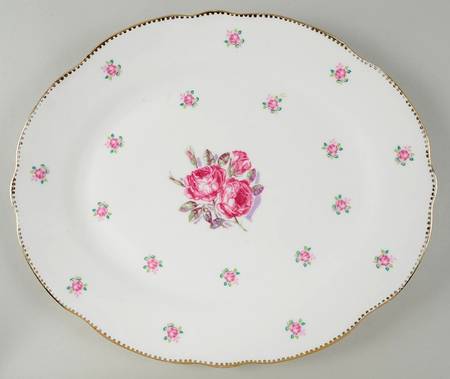 Tudor Rose 14" Oval Serving Platter