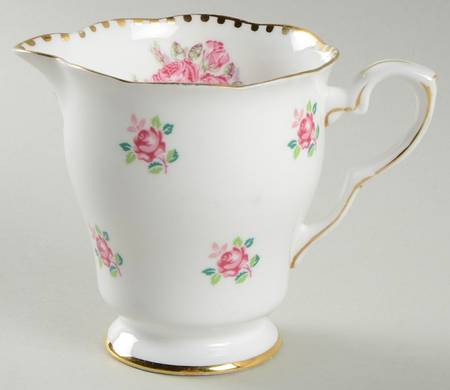 Tudor Rose Creamer