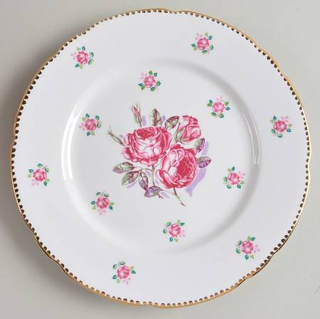 Tudor Rose Luncheon Plate