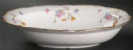 Violets Pompadour 10" Oval Vegetable Bowl