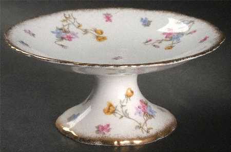 Violets Pompadour Round Compote (Height X Width)