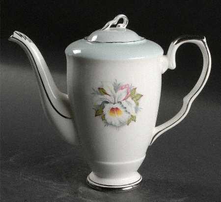 The White Lady Mini Coffee Pot & Lid