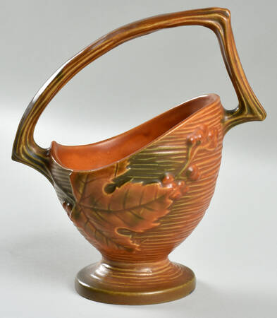 Bushberry (Terra Cotta Background) 6" Handled Basket