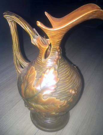 Bushberry (Terra Cotta Background) 10" Ewer