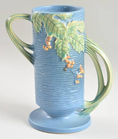 Bushberry (Blue Background) 7" Handled Vase