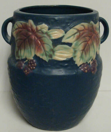 Bushberry (Blue Background) 6" Vase