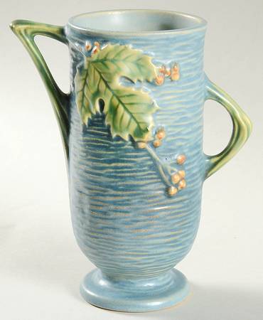 Bushberry (Blue Background) 6" Handled Vase