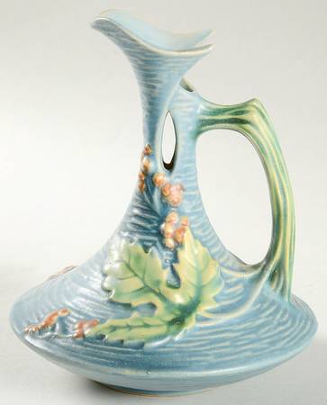 Bushberry (Blue Background) 6" Ewer