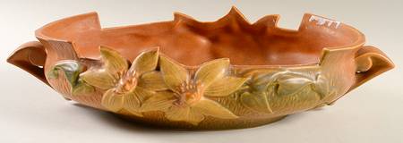 Clematis Autumn Brown 12" Oval Handled Bowl