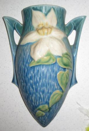 Clematis Ciel Blue 8" Wall Pocket Vase