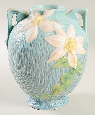 Clematis Ciel Blue 8" Handled Vase
