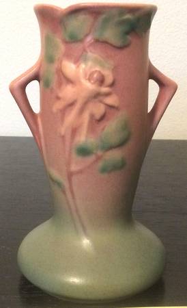 Columbine Pink 6" Handled Vase