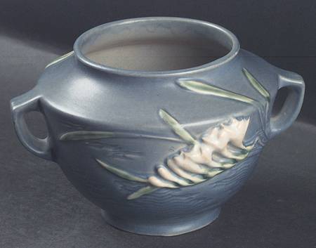 Freesia Delft Blue 5" Rose Bowl