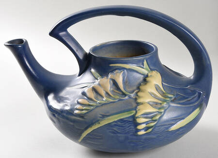 Freesia Delft Blue Teapot No Lid