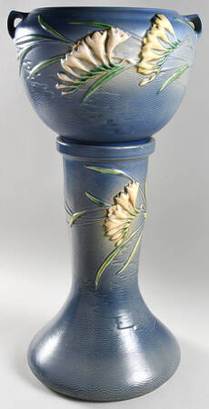 Freesia Delft Blue 8" Jardiniere & Stand