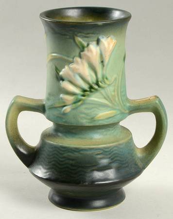 Freesia Green 6" Handled Vase